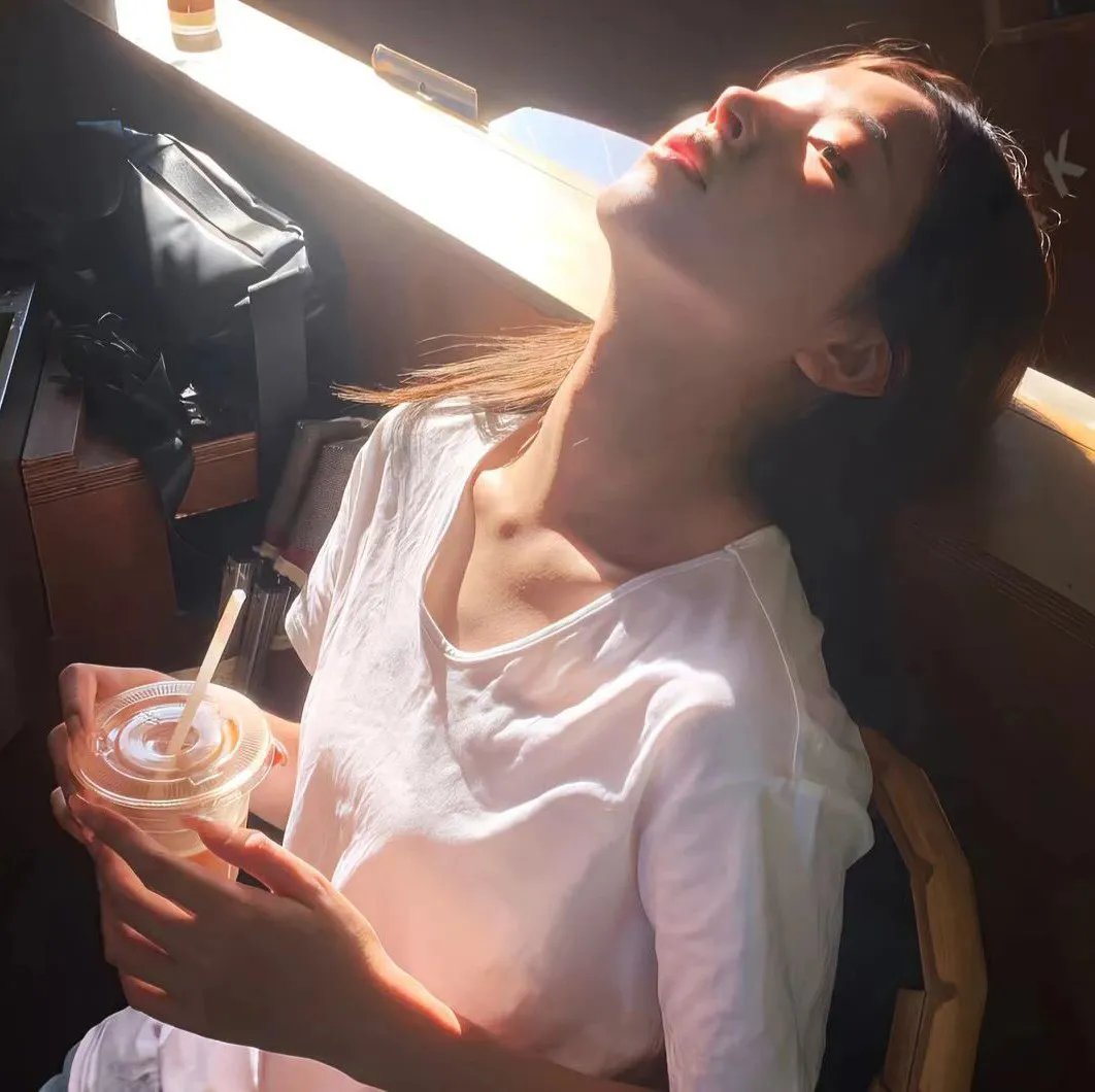 芭比之拇指姑娘